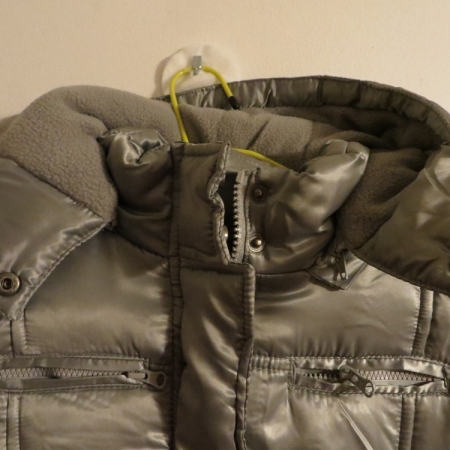 Zimní bunda Losan stříbrná s kapucí a páskem